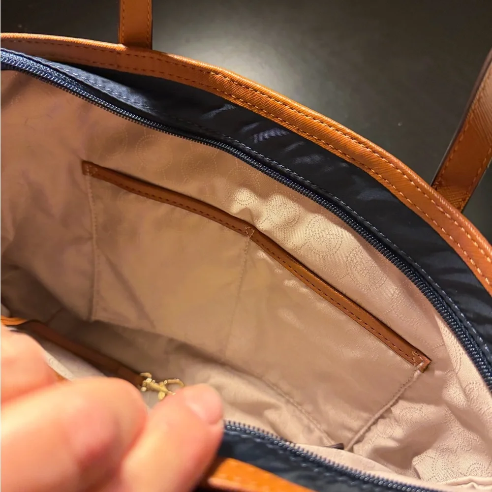 Michael Kors Dark Blue and Brown Tote - Picture 5 of 6